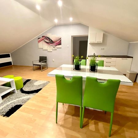 Apartments Suzi ซริกเวนิซา ภายนอก รูปภาพ