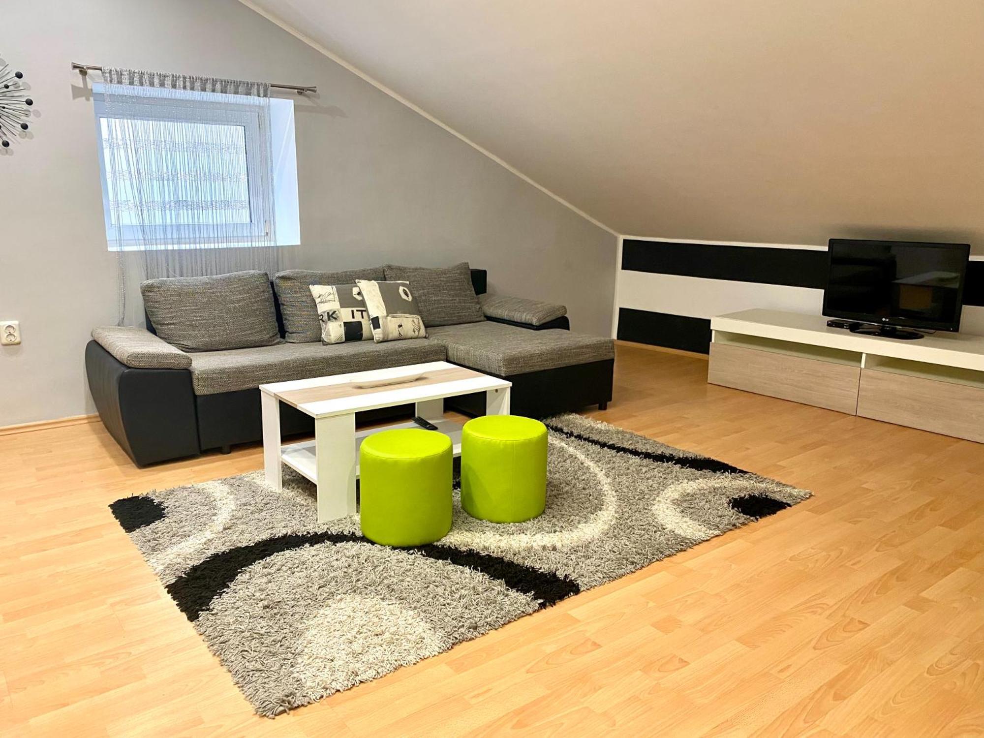 Apartments Suzi ซริกเวนิซา ภายนอก รูปภาพ